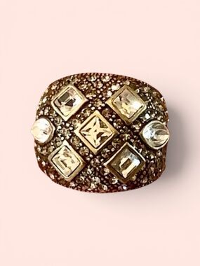 Heidi Daus Statement Piece Ring! Gold  Pavé Swarovski Crystal Cocktail Ring Sz 8